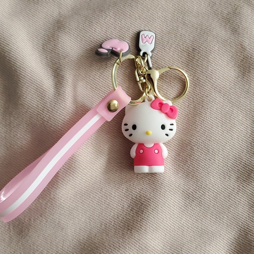 New Hello Kitty Pink/White Keychain - Picture 3 of 5